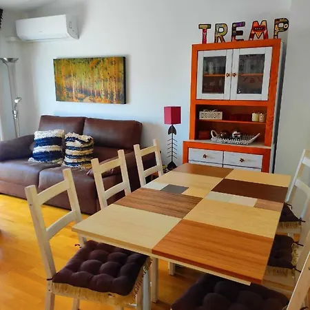 Acogedor Ático Dúplex En Tremp Esterno foto