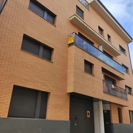 Acogedor Ático Dúplex En Tremp Esterno foto